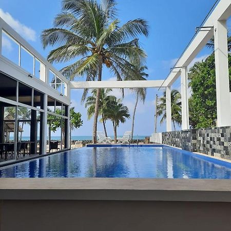 Saara Beach Hotel Marawila Kültér fotó