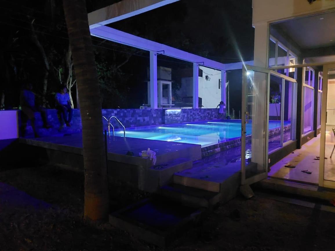 Saara Beach Hotel Marawila Kültér fotó
