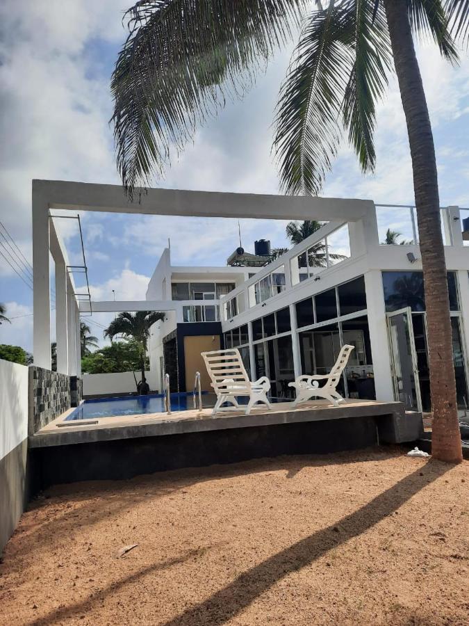 Saara Beach Hotel Marawila Kültér fotó
