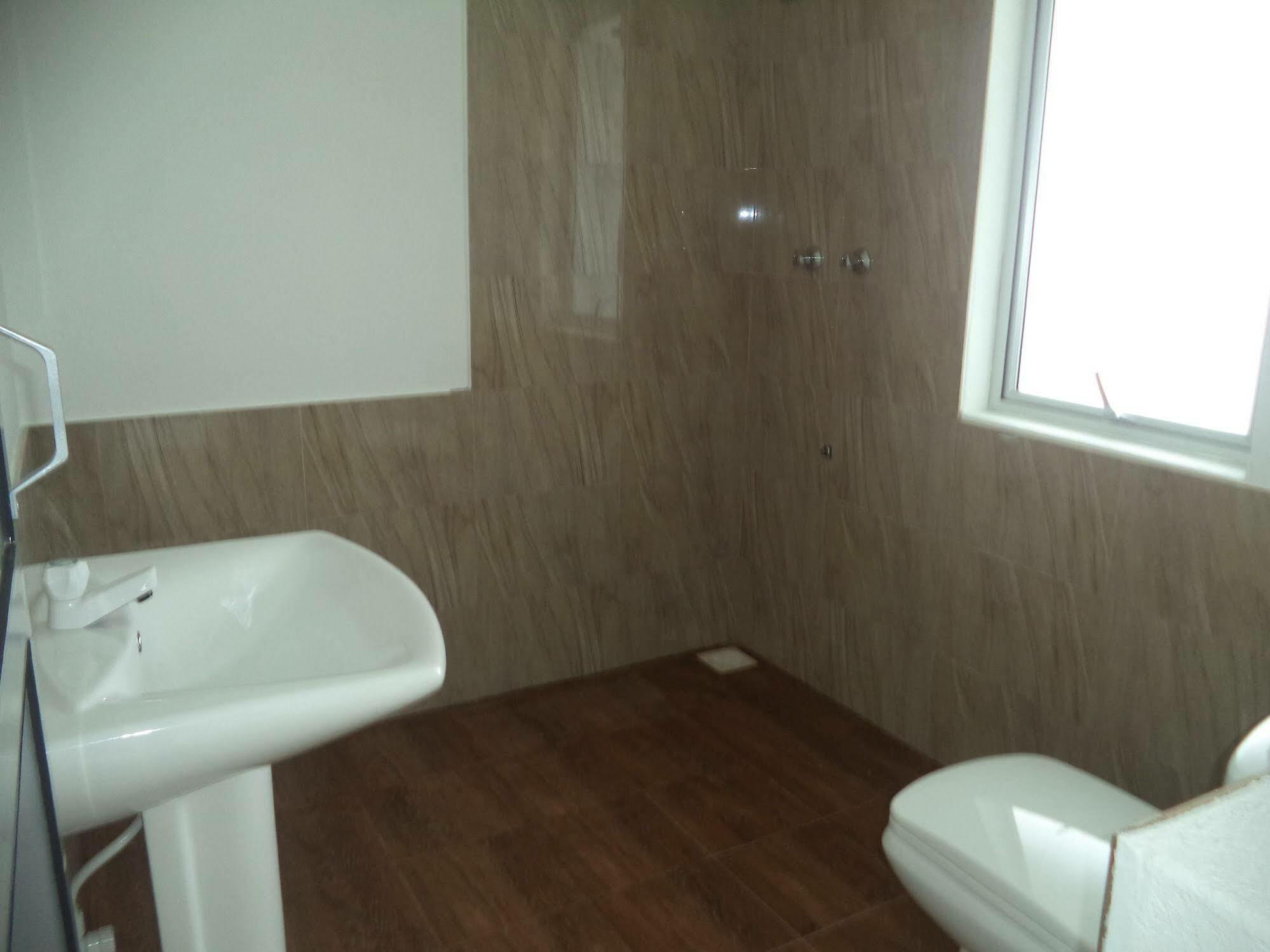 Saara Beach Hotel Marawila Kültér fotó